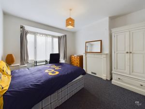 Photo 19- click for photo gallery